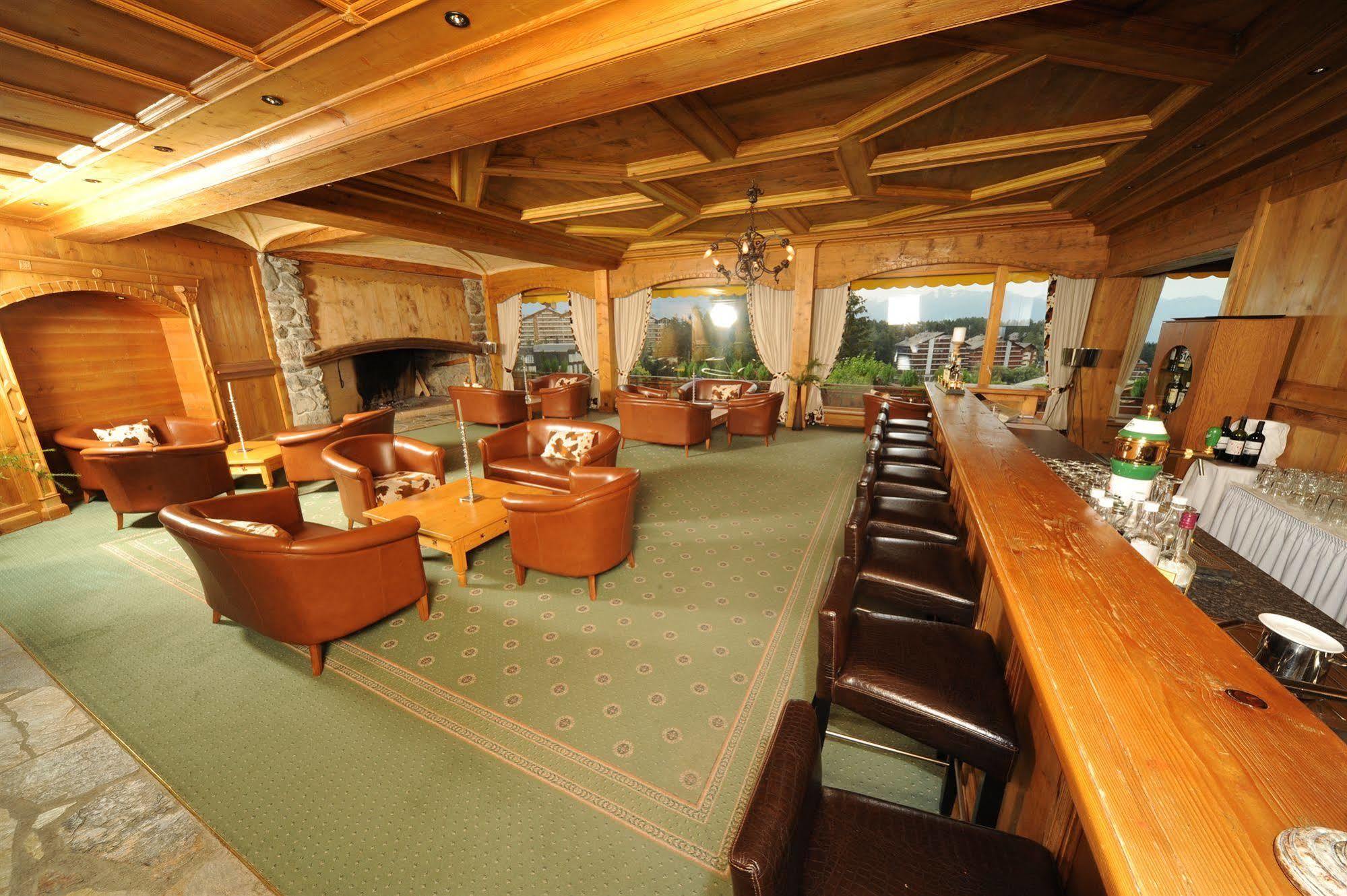 Hotel Etrier Crans-Montana Exterior foto